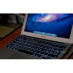 Apple MacBook Air 11" metà 2013 come nuovo