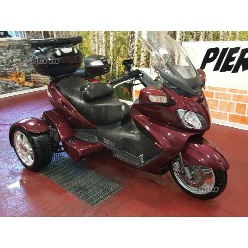 ScooterTrike su base Suzuki Burgman 650 - 2010