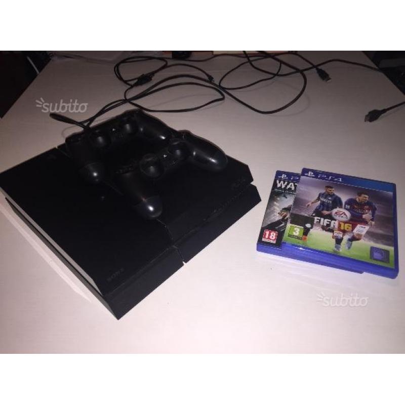 PS4 500 GB + 2 joystick wireless e FIFA 16