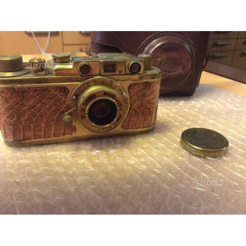 Leica