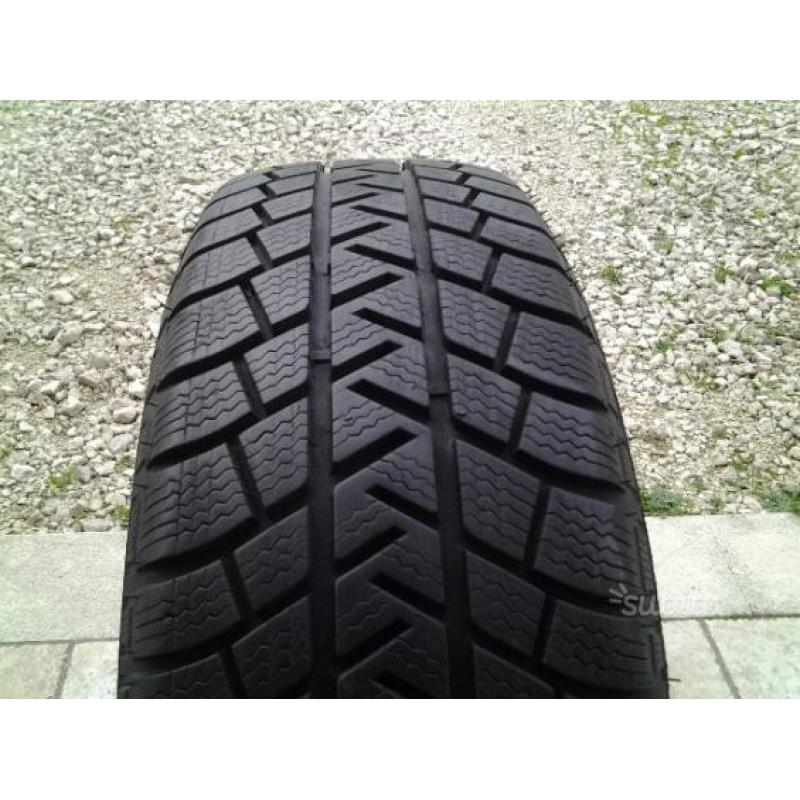 Gomme termiche michelin 215 60 17