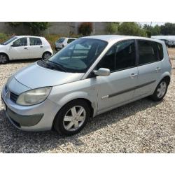 RENAULT Scénic 1.9 DCI LUXE DYNAMIQUE - 2004