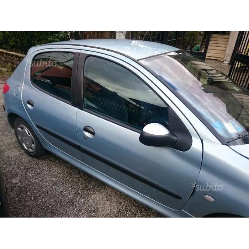 Peugeot 206 - 2003