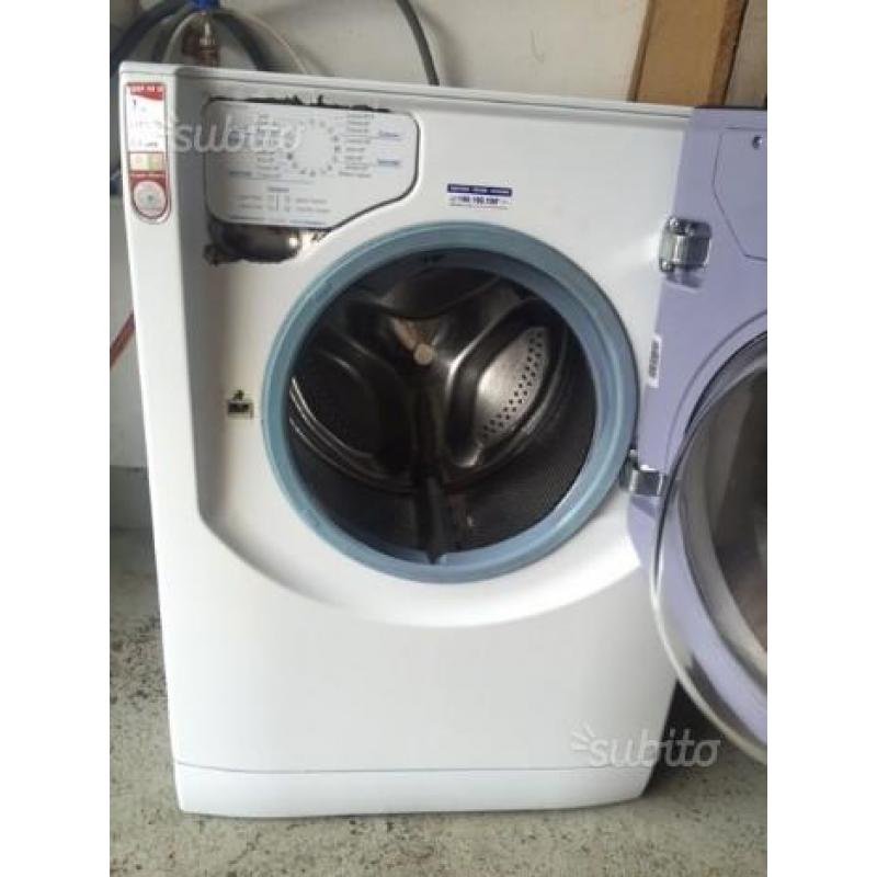 Lavatrice Aqualtis 9Kg Hotpoint Ariston