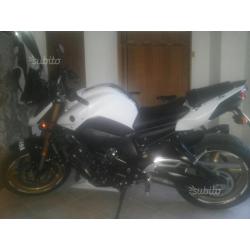 Yamaha fz8