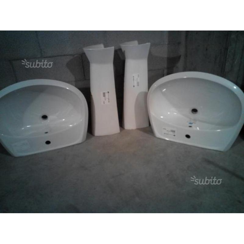 Lavabo con colonna