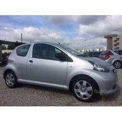 AYGO 1.0 SOL (moltobella)(garantita)(super prezzo)