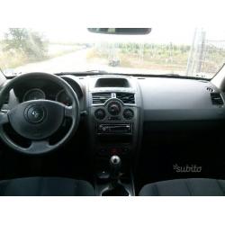 RENAULT Mégane 2ª serie - 2004