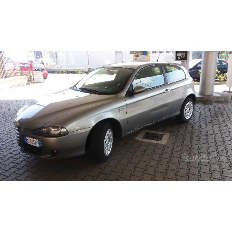 Alfa romeo 147 jtdm 120cv 3porte