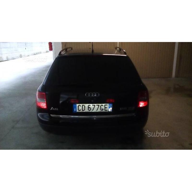 AUDI A6 2ª serie - 2002