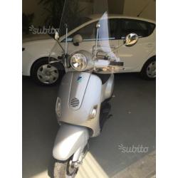 Vespa 50 lx 4 T