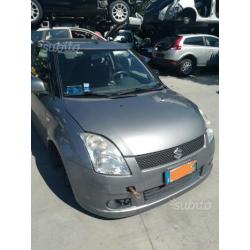 Suzuki swift per ricambi