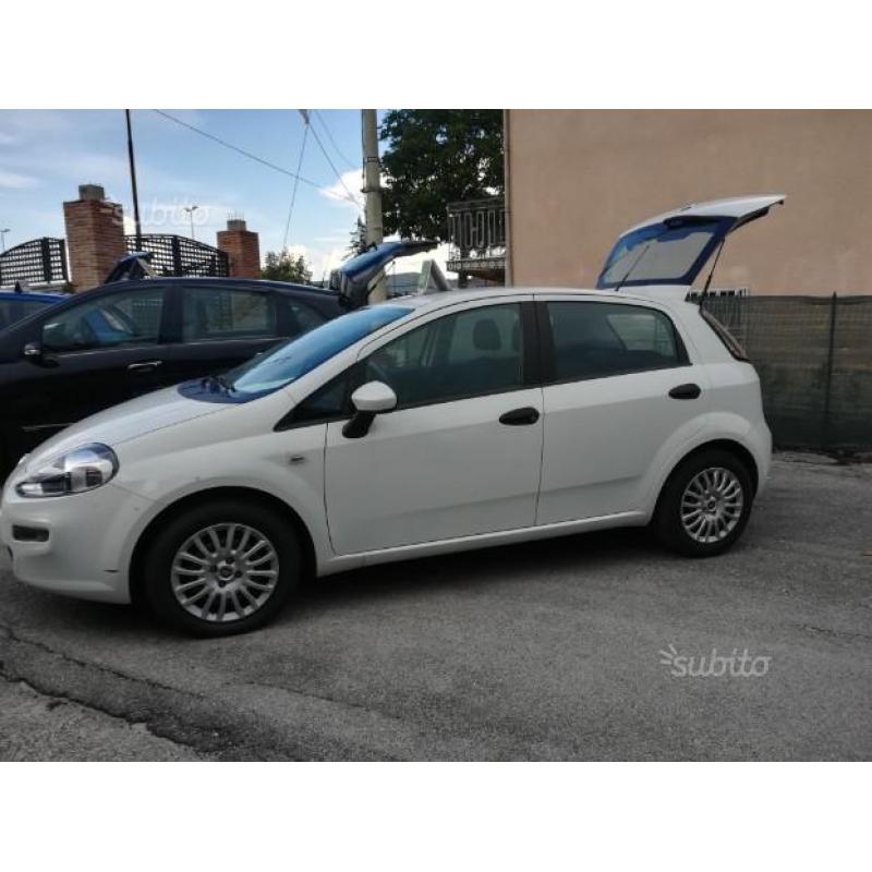 FIAT Punto 1.3 MTJ 85cv 2012 97.000km certificati