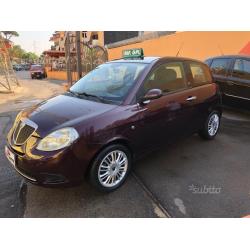 Lancia Ypsilon gpl ecoscic full optional