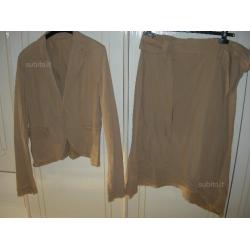 Tailleur beige taglia 42