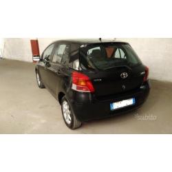 TOYOTA Yaris 2ª serie - 1.4D -4D 2009