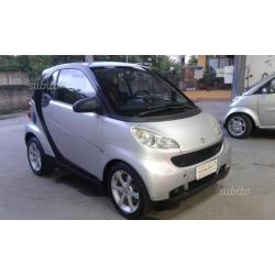 SMART 800cc Diesel Cambio F1per neopatentati