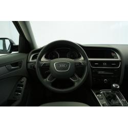 Audi A4 Avant Business 150cv